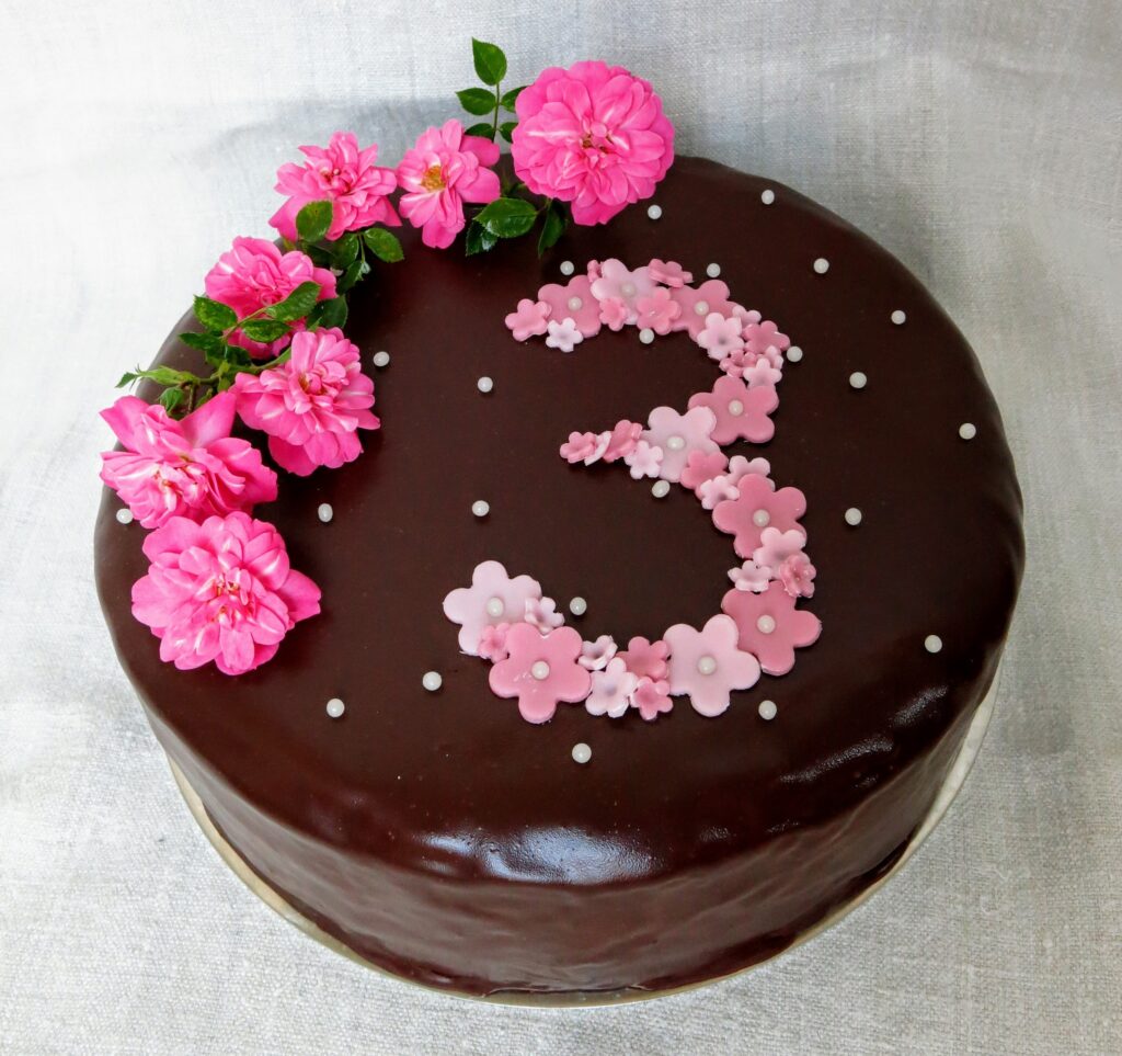 Schoko Torte mit Rosen