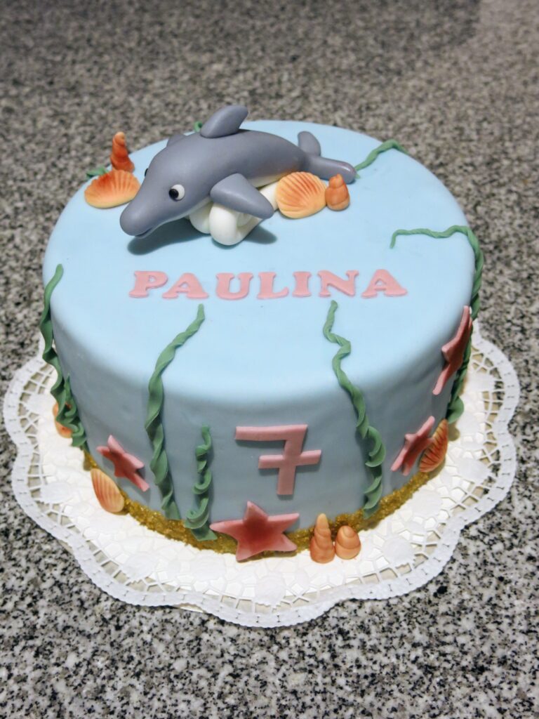 Delphin Torte