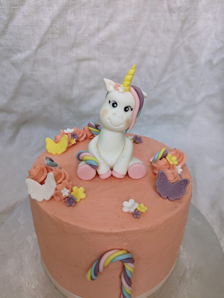 Torte mit Einhorn